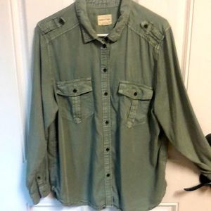 American Eagle 🦅 Army shirt